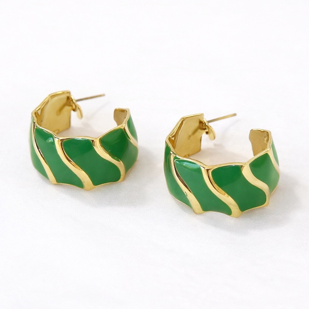 Green Enamel Gold Tone Hoop Earrings 1” Pierced Statement